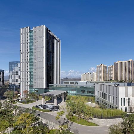 Hotel Doubletree By Hilton Kunming Airport Exterior foto