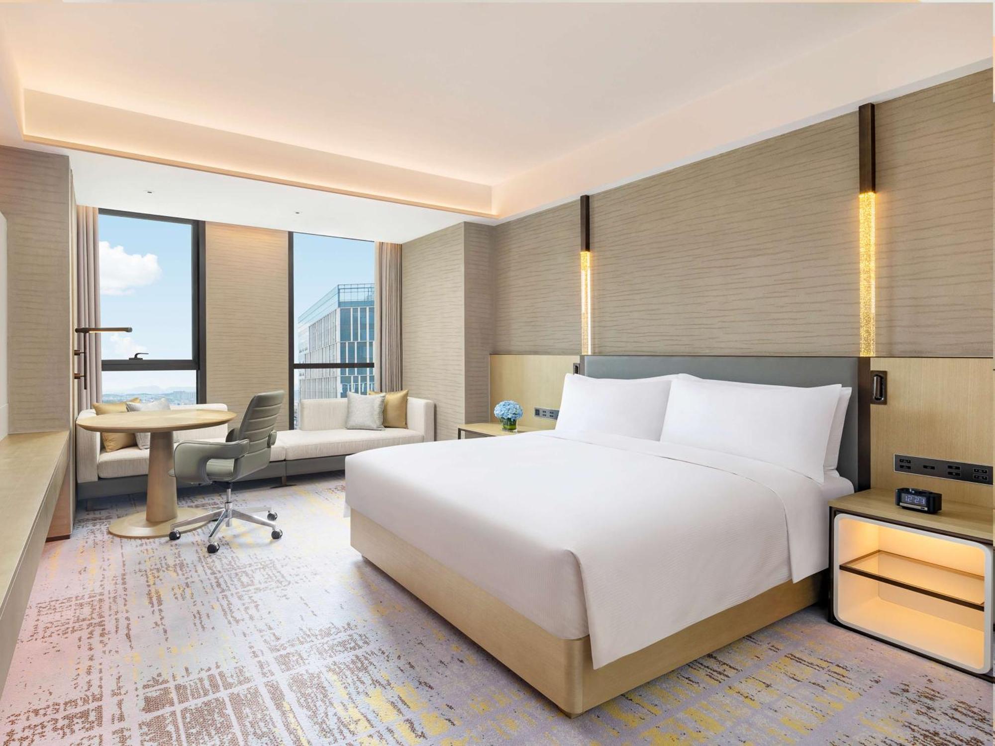 Hotel Doubletree By Hilton Kunming Airport Exterior foto