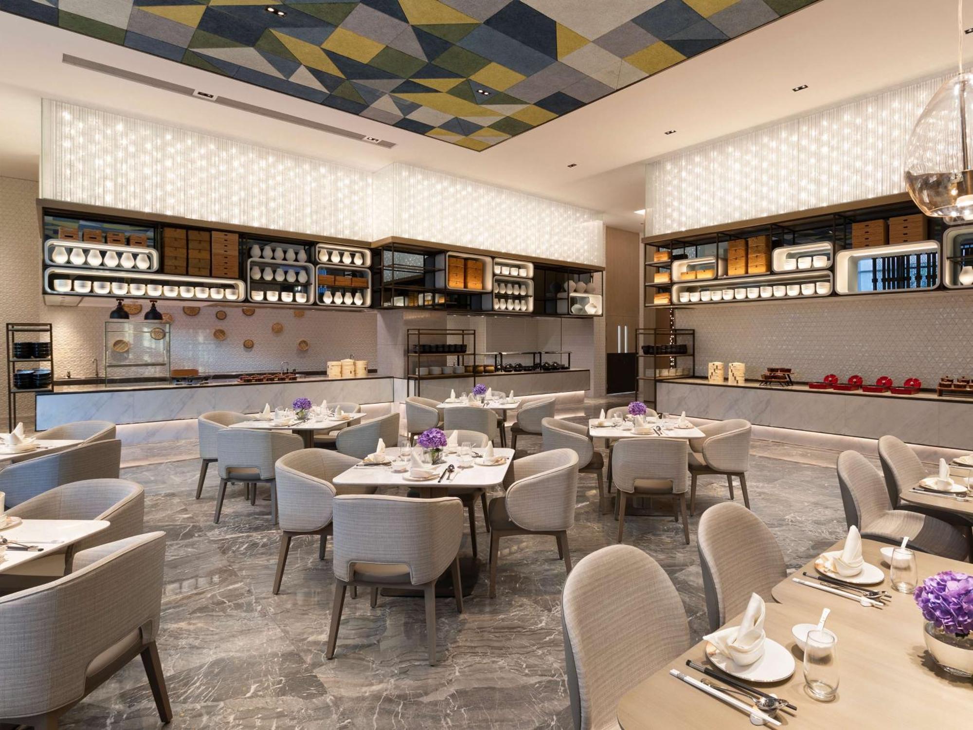 Hotel Doubletree By Hilton Kunming Airport Exterior foto